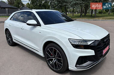 Внедорожник / Кроссовер Audi Q8 2022 в Житомире