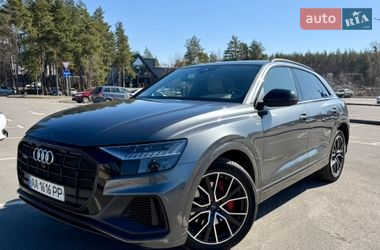 Внедорожник / Кроссовер Audi Q8 2019 в Киеве