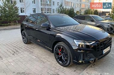 Внедорожник / Кроссовер Audi Q8 2020 в Хмельницком