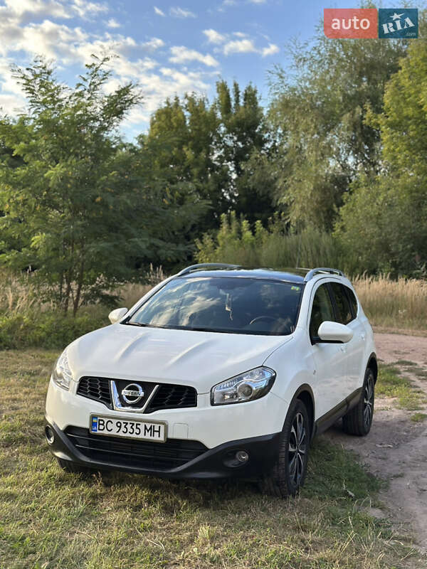 Внедорожник / Кроссовер Nissan Qashqai+2 2010 в Шептицькому Внедорожник / Кроссовер Nissan Qashqai+2 2010 в Шептицькому