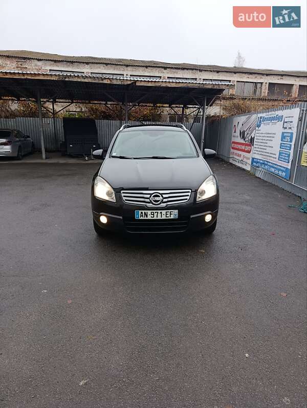 Внедорожник / Кроссовер Nissan Qashqai+2 2010 в Звягеле