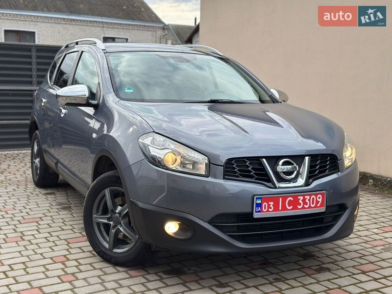 Позашляховик / Кросовер Nissan Qashqai+2 2010 в Луцьку