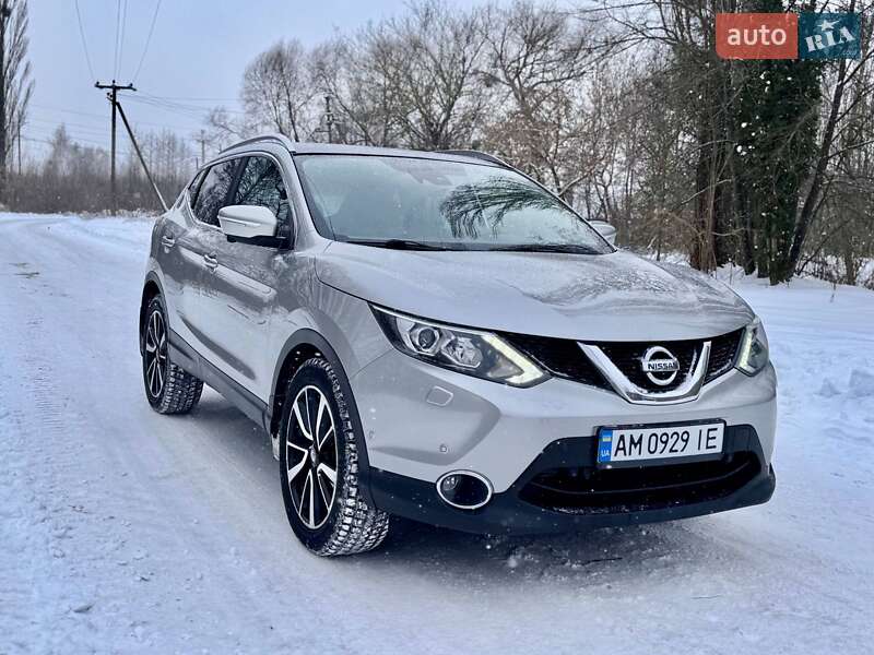 Внедорожник / Кроссовер Nissan Qashqai 2014 в Житомире Внедорожник / Кроссовер Nissan Qashqai 2014 в Житомире