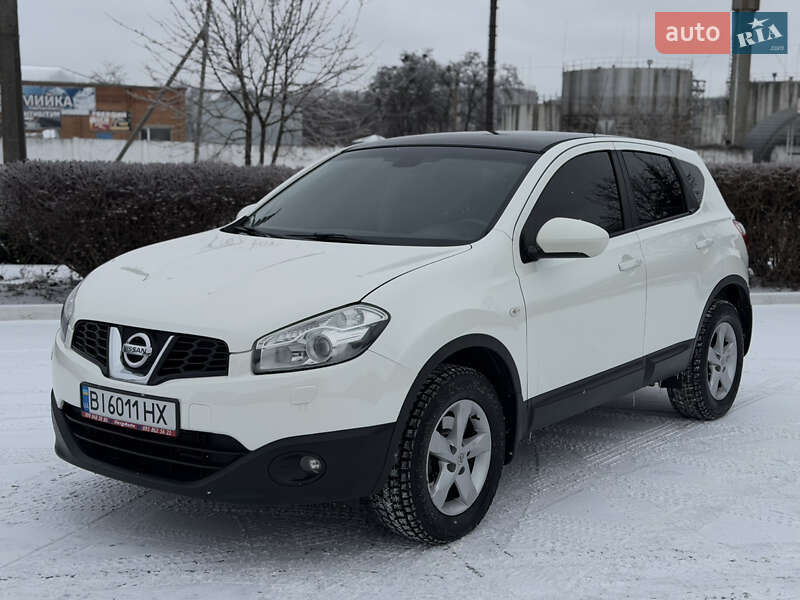 Внедорожник / Кроссовер Nissan Qashqai 2013 в Полтаве
