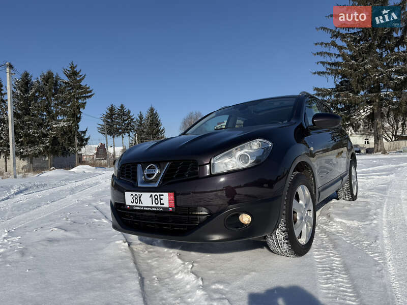Позашляховик / Кросовер Nissan Qashqai 2010 в Дубні