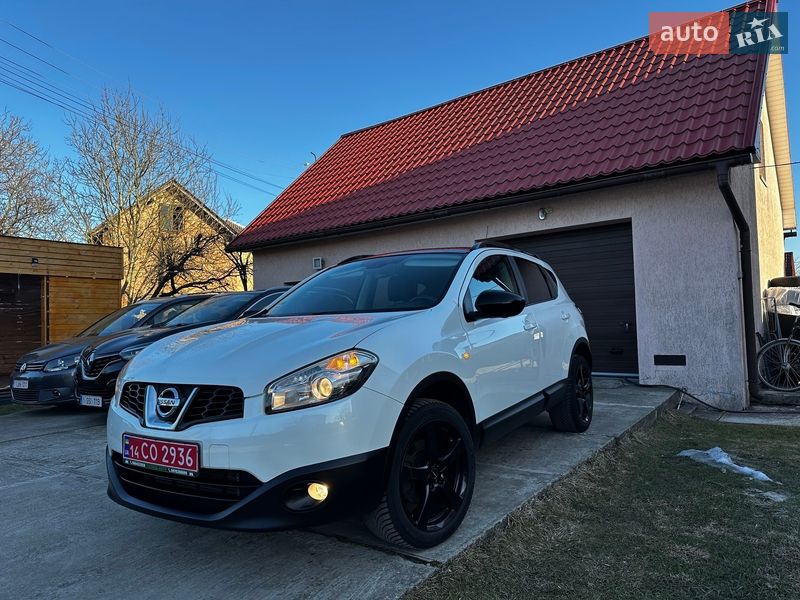 Внедорожник / Кроссовер Nissan Qashqai 2013 в Ивано-Франковске