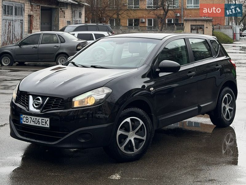 Внедорожник / Кроссовер Nissan Qashqai 2013 в Чернигове