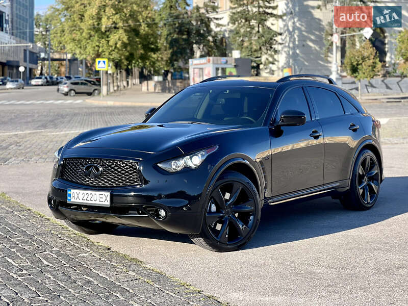 Внедорожник / Кроссовер Infiniti QX70 2013 в Харькове