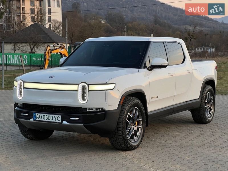 Пикап Rivian R1T 2022 в Ужгороде