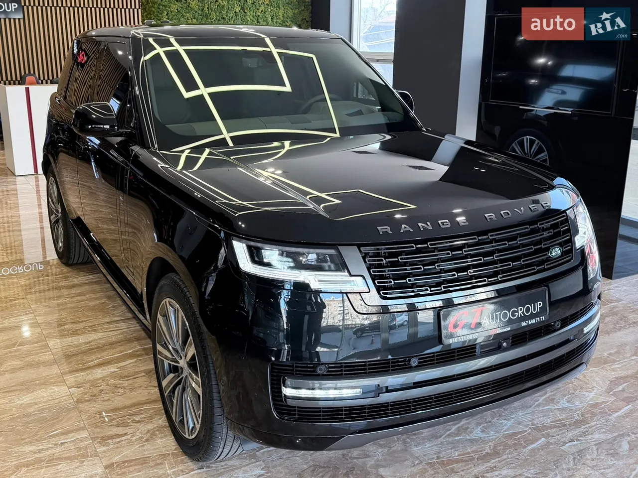 Land Rover Range Rover 2024 photo 4