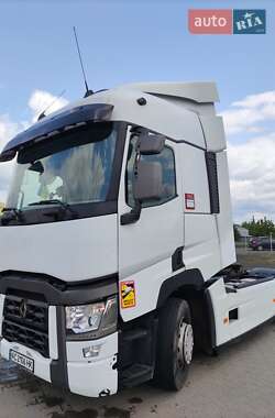 Тягач Renault Range T/T-Series  2015 в Нововолинську