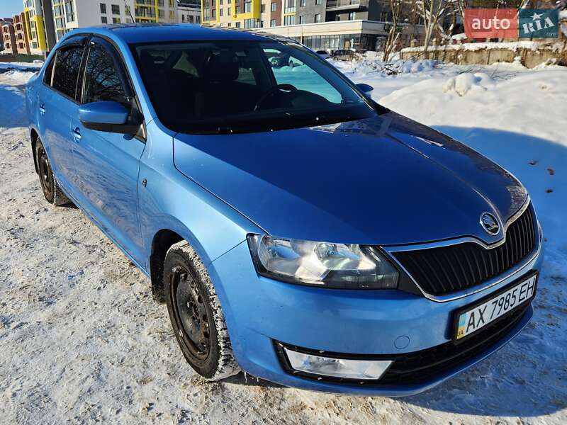 Лифтбек Skoda Rapid 2013 в Тернополе Лифтбек Skoda Rapid 2013 в Тернополе