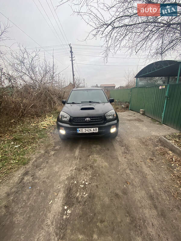 Внедорожник / Кроссовер Toyota RAV4 2003 в Новомосковске