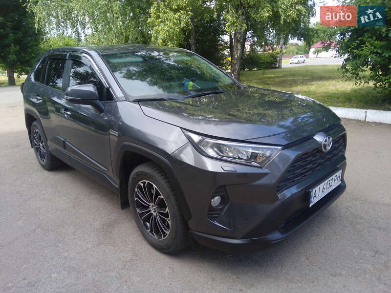 Позашляховик / Кросовер Toyota RAV4 2020 в Ніжині