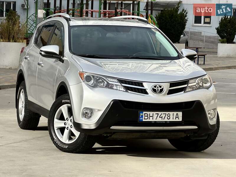 Внедорожник / Кроссовер Toyota RAV4 2014 в Одессе
