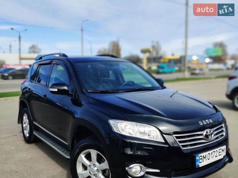 Позашляховик / Кросовер Toyota RAV4 2011 в Сумах