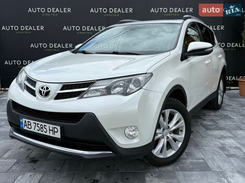 Внедорожник / Кроссовер Toyota RAV4 2013 в Виннице