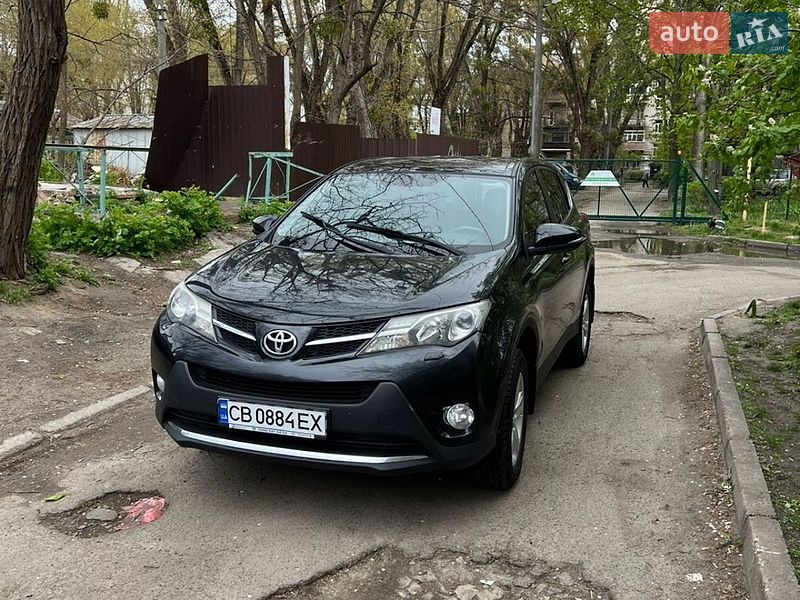 Внедорожник / Кроссовер Toyota RAV4 2013 в Киеве