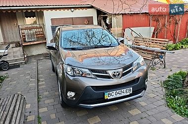Позашляховик / Кросовер Toyota RAV4 2013 в Пустомитах