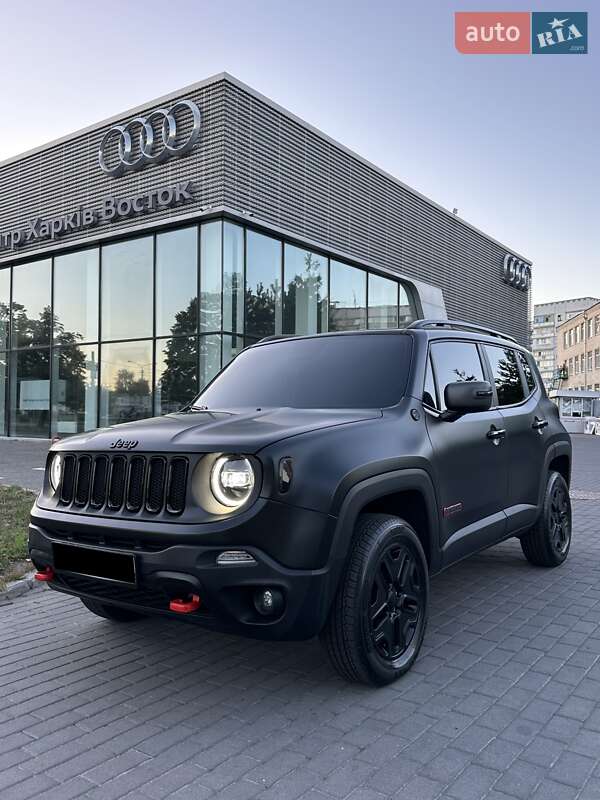Внедорожник / Кроссовер Jeep Renegade 2018 в Киеве