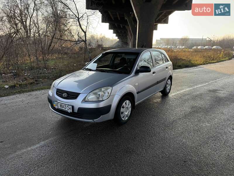Хэтчбек Kia Rio 2007 в Днепре