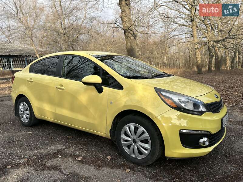 Седан Kia Rio 2016 в Желтых Водах Седан Kia Rio 2016 в Желтых Водах