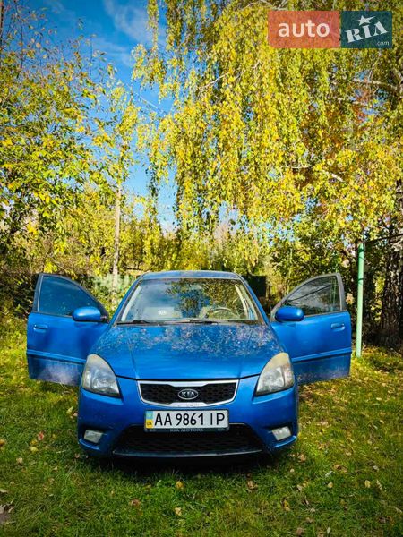 Седан Kia Rio 2010 в Василькове Седан Kia Rio 2010 в Василькове