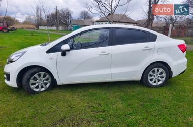 Седан Kia Rio 2015 в Харькове