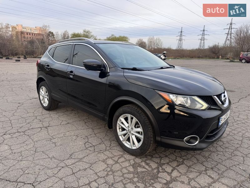 Внедорожник / Кроссовер Nissan Rogue Sport 2017 в Полтаве Внедорожник / Кроссовер Nissan Rogue Sport 2017 в Полтаве