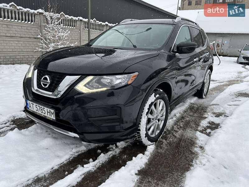 Внедорожник / Кроссовер Nissan Rogue 2017 в Коломые Внедорожник / Кроссовер Nissan Rogue 2017 в Коломые