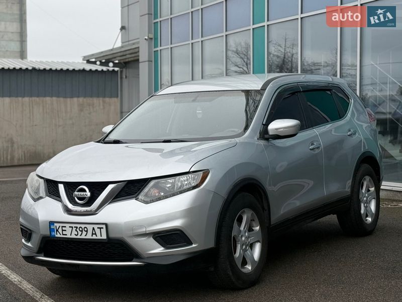 Внедорожник / Кроссовер Nissan Rogue 2014 в Краматорске