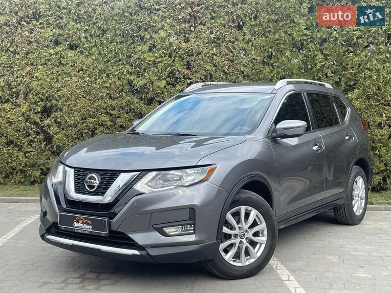 Внедорожник / Кроссовер Nissan Rogue 2017 в Львове Внедорожник / Кроссовер Nissan Rogue 2017 в Львове