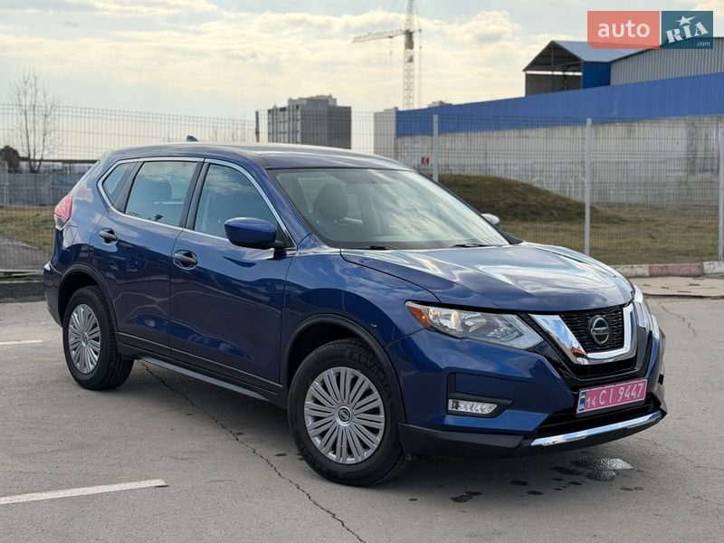 Внедорожник / Кроссовер Nissan Rogue 2018 в Виннице