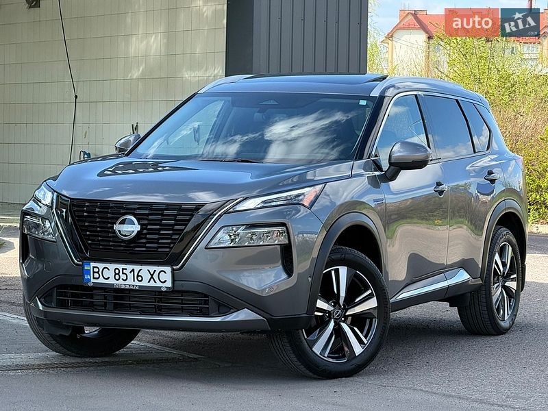Позашляховик / Кросовер Nissan Rogue 2023 в Трускавці