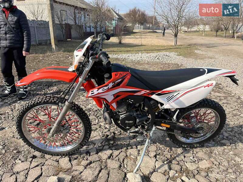 Мотоцикл Внедорожный (Enduro) Beta RR 2T 2016 в Прилуках