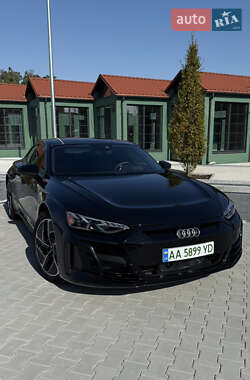 Купе Audi RS e-tron GT 2024 в Киеве