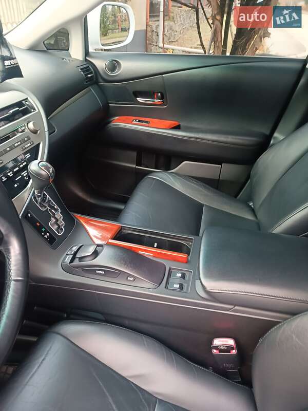Внедорожник / Кроссовер Lexus RX 2009 в Южноукраинске