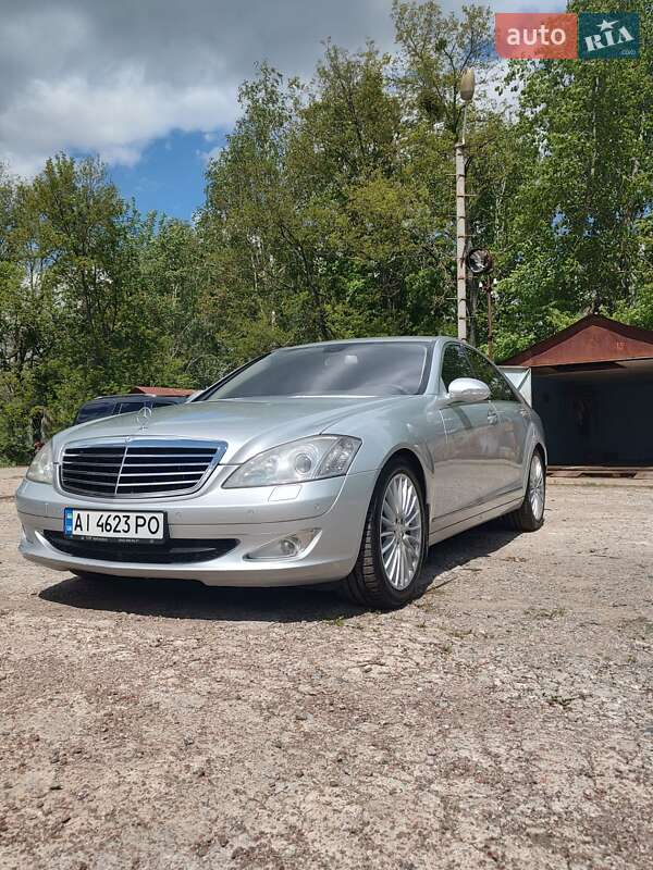 Седан Mercedes-Benz S-Class 2008 в Мукачево