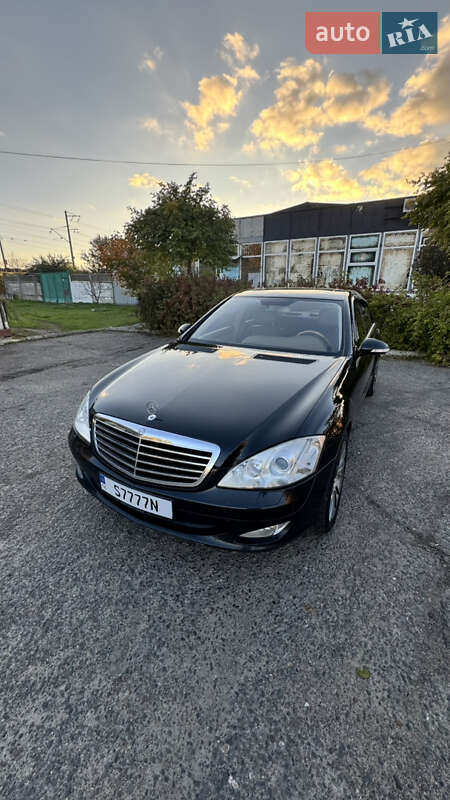 Седан Mercedes-Benz S-Class 2007 в Белгороде-Днестровском Седан Mercedes-Benz S-Class 2007 в Белгороде-Днестровском