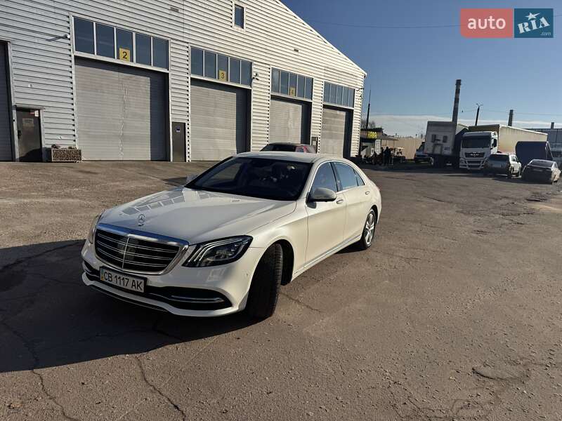Седан Mercedes-Benz S-Class 2018 в Чернигове
