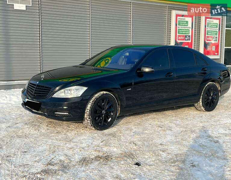 Седан Mercedes-Benz S-Class 2011 в Бердичеве Седан Mercedes-Benz S-Class 2011 в Бердичеве
