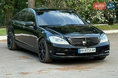 Седан Mercedes-Benz S-Class 2006 в Рівному