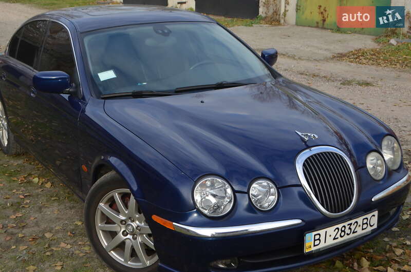 Седан Jaguar S-Type 2001 в Кременчуці Седан Jaguar S-Type 2001 в Кременчуці