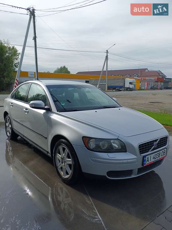 Седан Volvo S40 2007 в Киеве