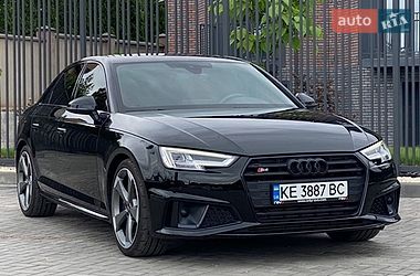 Седан Audi S4 2018 в Кривом Роге Седан Audi S4 2018 в Кривом Роге