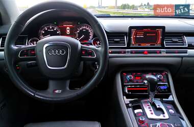 Седан Audi S8 2008 в Жашкове