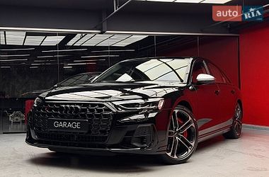 Седан Audi S8 2026 в Києві