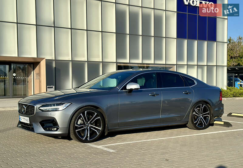 Седан Volvo S90 2018 в Киеве Седан Volvo S90 2018 в Киеве