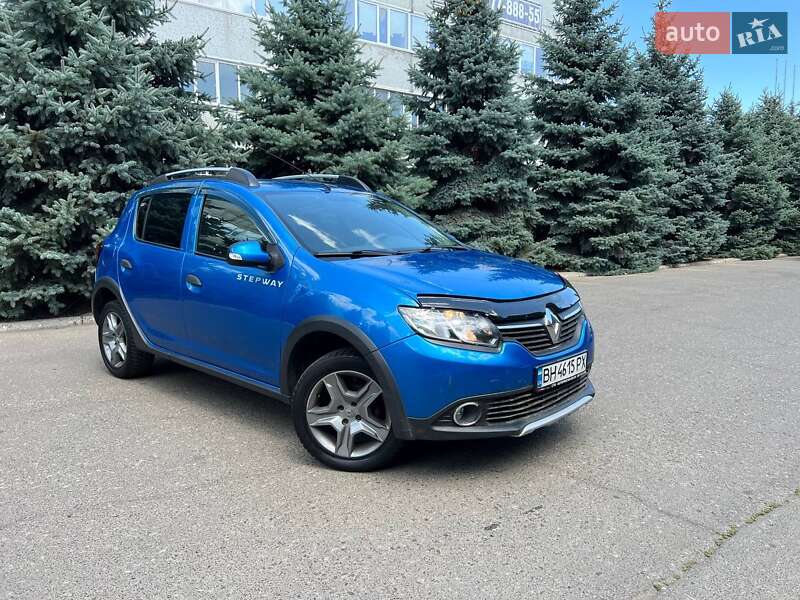 Внедорожник / Кроссовер Renault Sandero StepWay 2014 в Одессе Внедорожник / Кроссовер Renault Sandero StepWay 2014 в Одессе