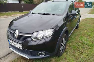 Внедорожник / Кроссовер Renault Sandero StepWay 2014 в Киеве